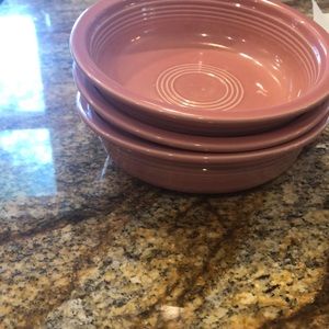 Fiesta Retired Rose 19oz bowl
